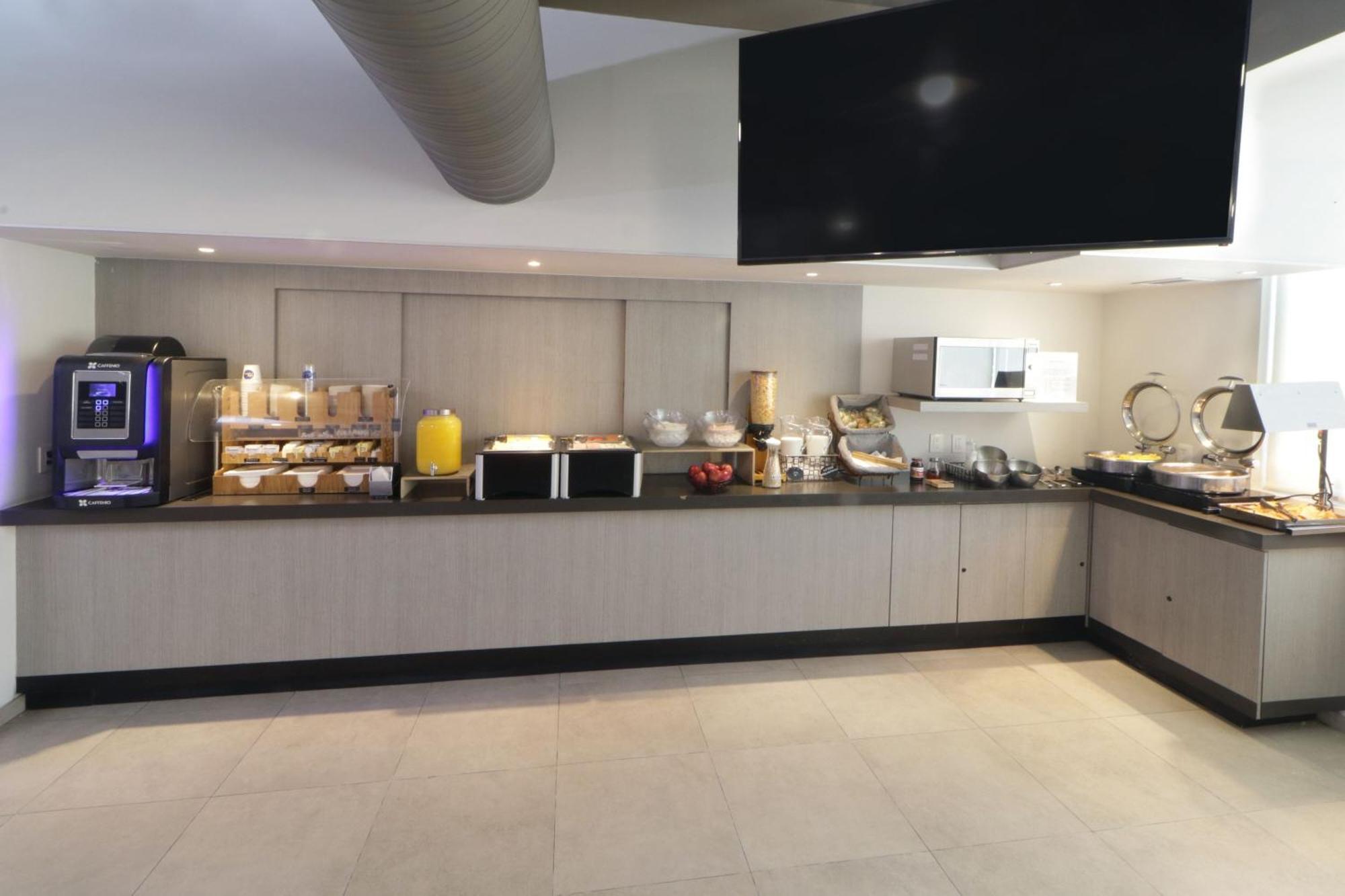 City Express Junior By Marriott San Luis Potosi Zona Industrial Exterior foto
